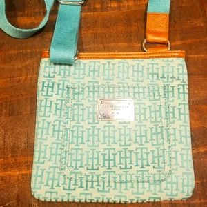 Tommy Hilfiger crossbody